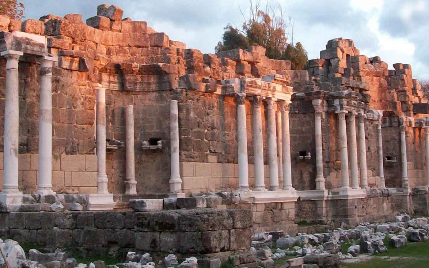 Nymphaeum Side